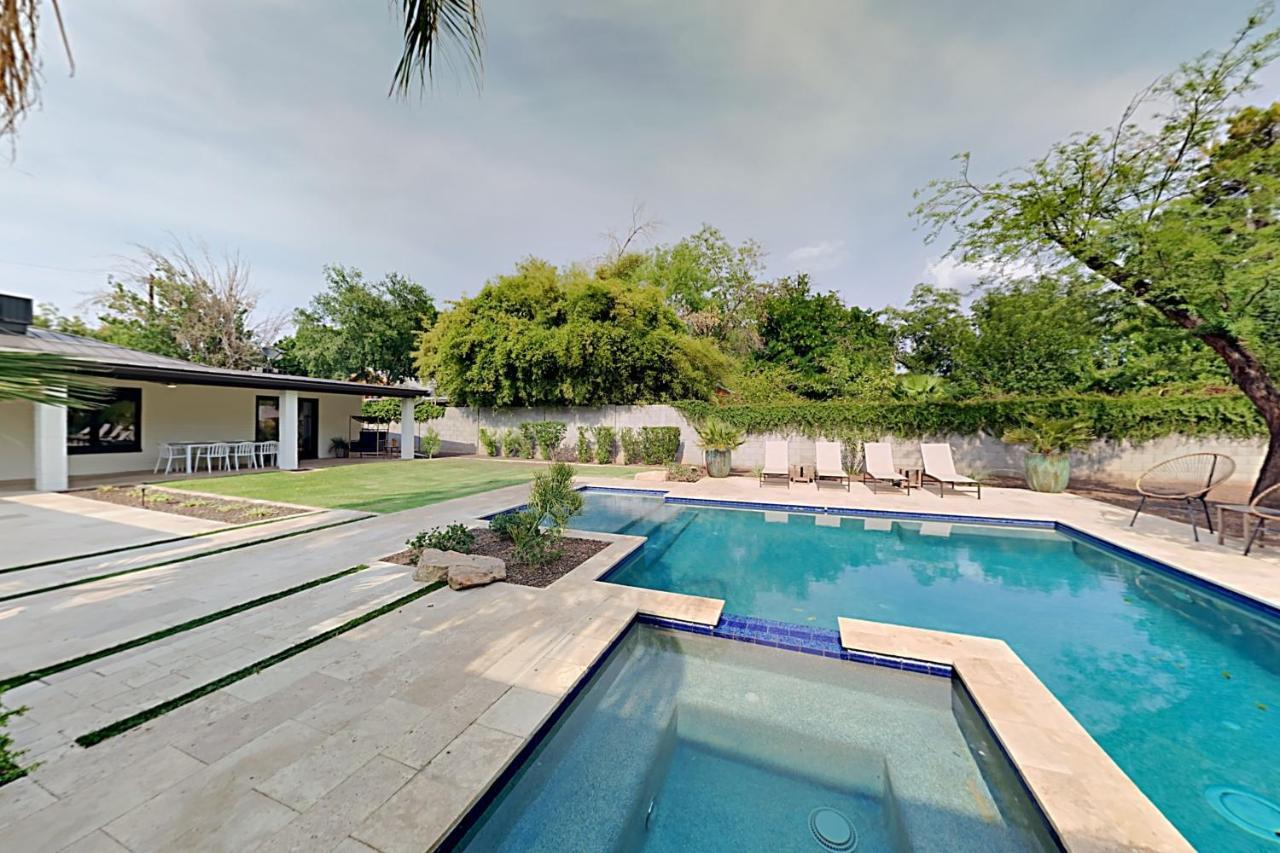 Sunscape Dreamhouse - Opulent Poolside Paradise Home Tempe Zewnętrze zdjęcie